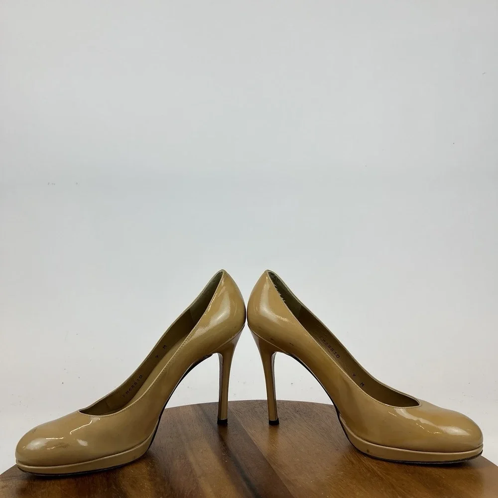 Womens Stuart Weitzman Nude Beige‎ Patent Leather Slip On Pumps Heels Size  9 M